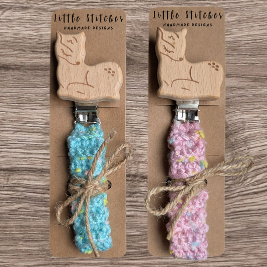 Fawn Pacifier Clip