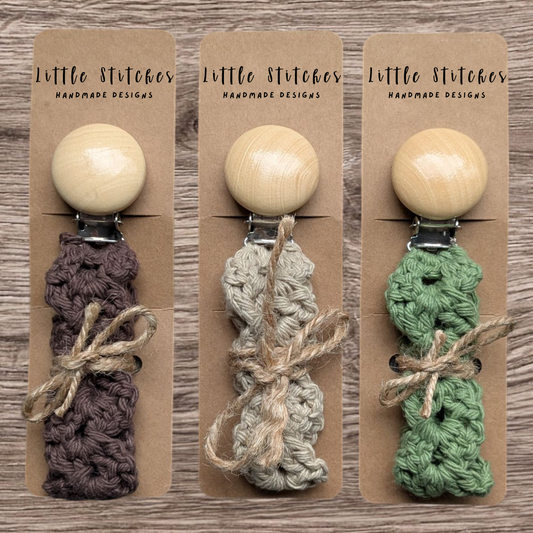 Button Pacifier Clip